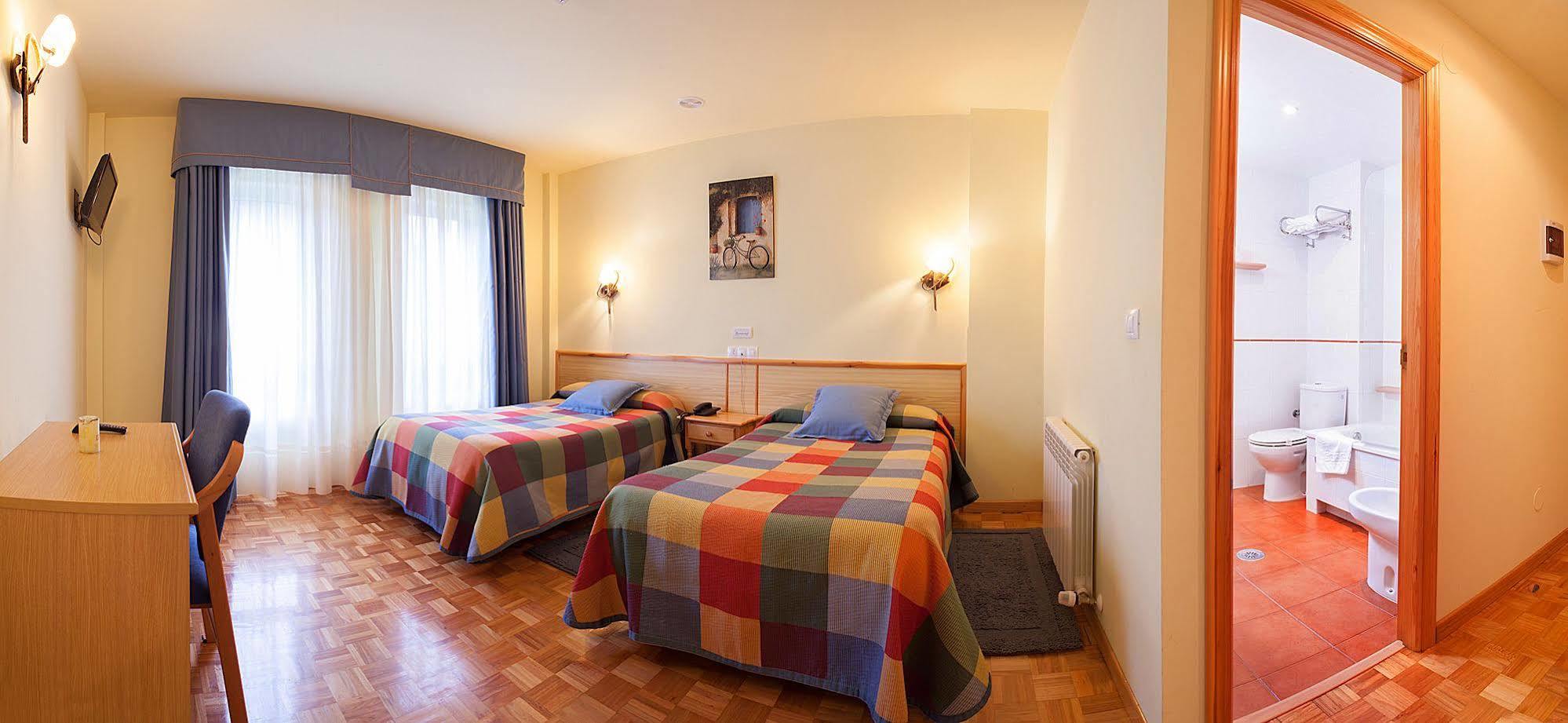 A Pontenova Hotel San Briz מראה חיצוני תמונה